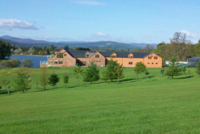  The Lodge on the Loch  Эбойн